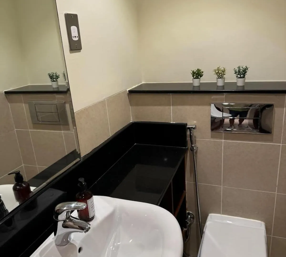 Incredible Downtown Location Apartment Dubai 0*,  United Arab Emirates