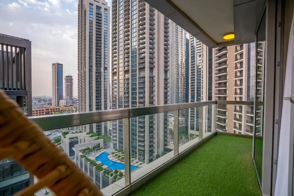 Incredible Downtown Location Apartment Dubai