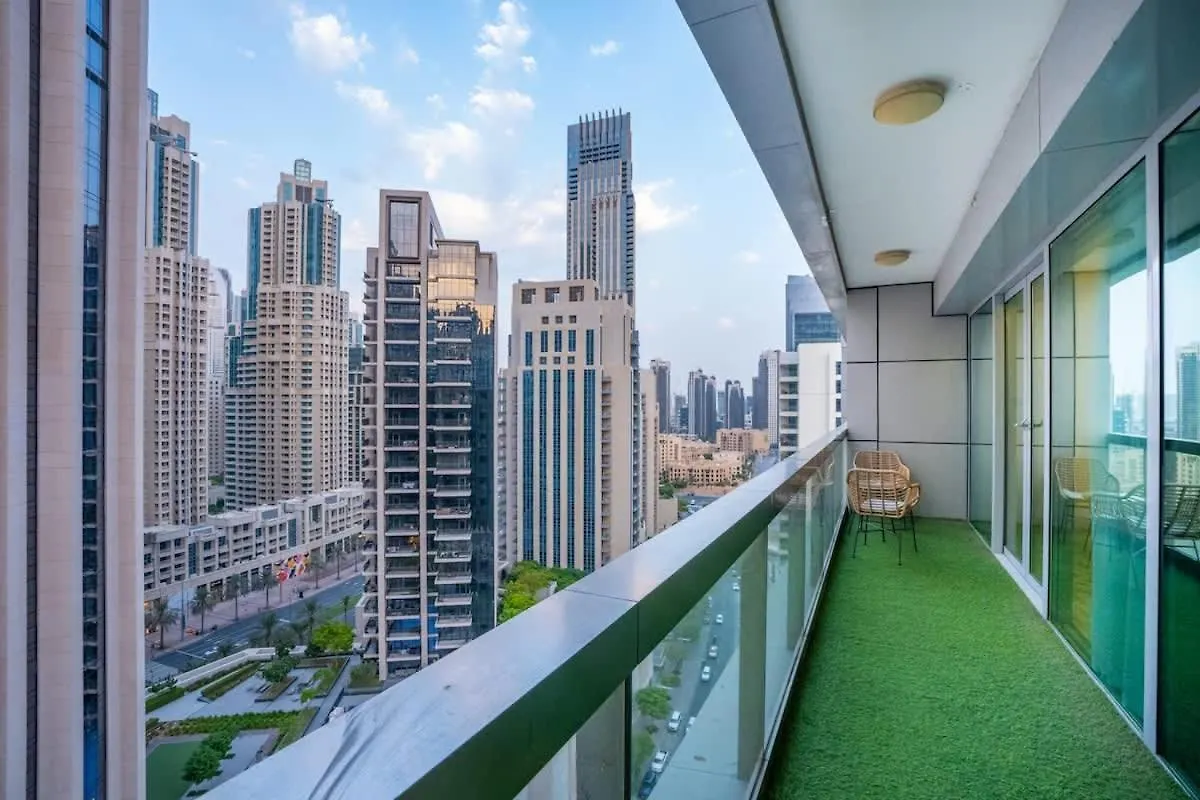 Incredible Downtown Location Apartment Dubai