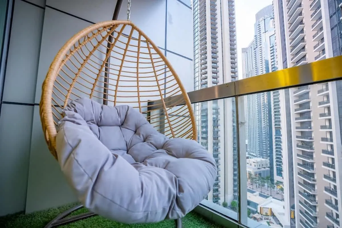 Incredible Downtown Location Apartment Dubai